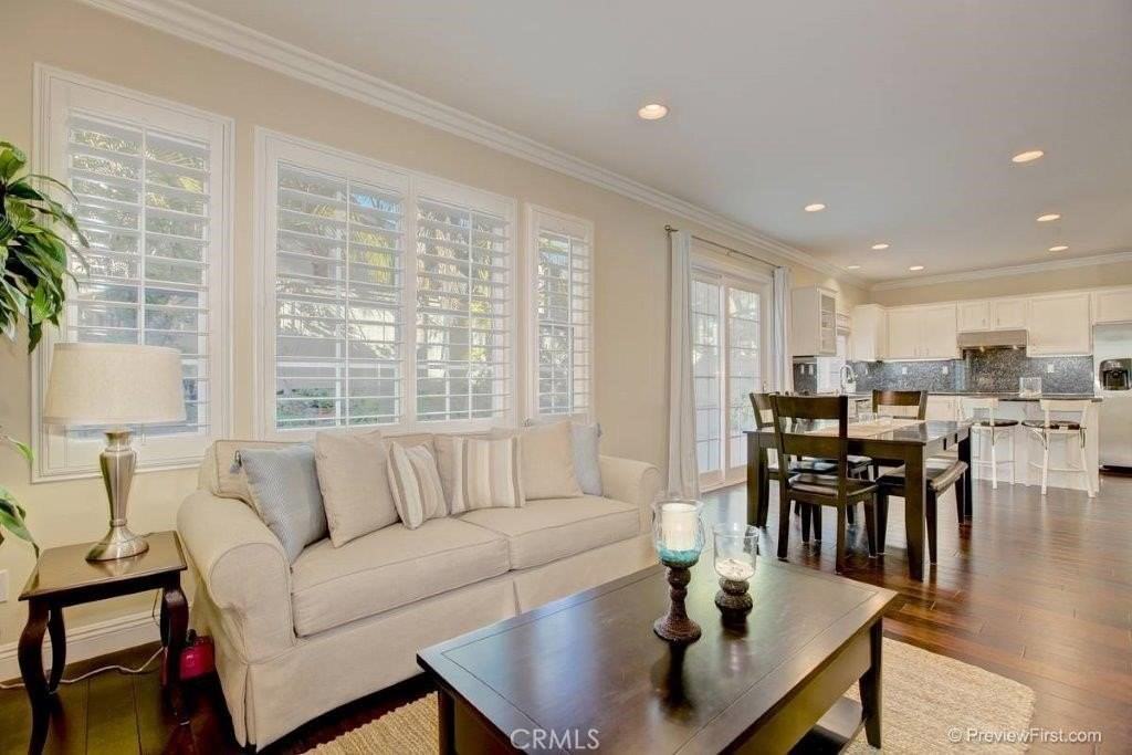 37 Dawn Ln - Photo 6 of 32