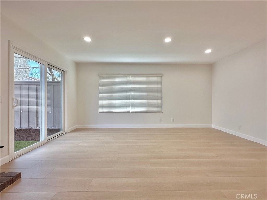 912 Plaza Escondido - Photo 7 of 26