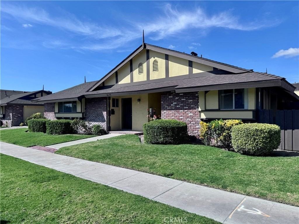 1677 W Cindy Ln #A - Photo 2 of 25