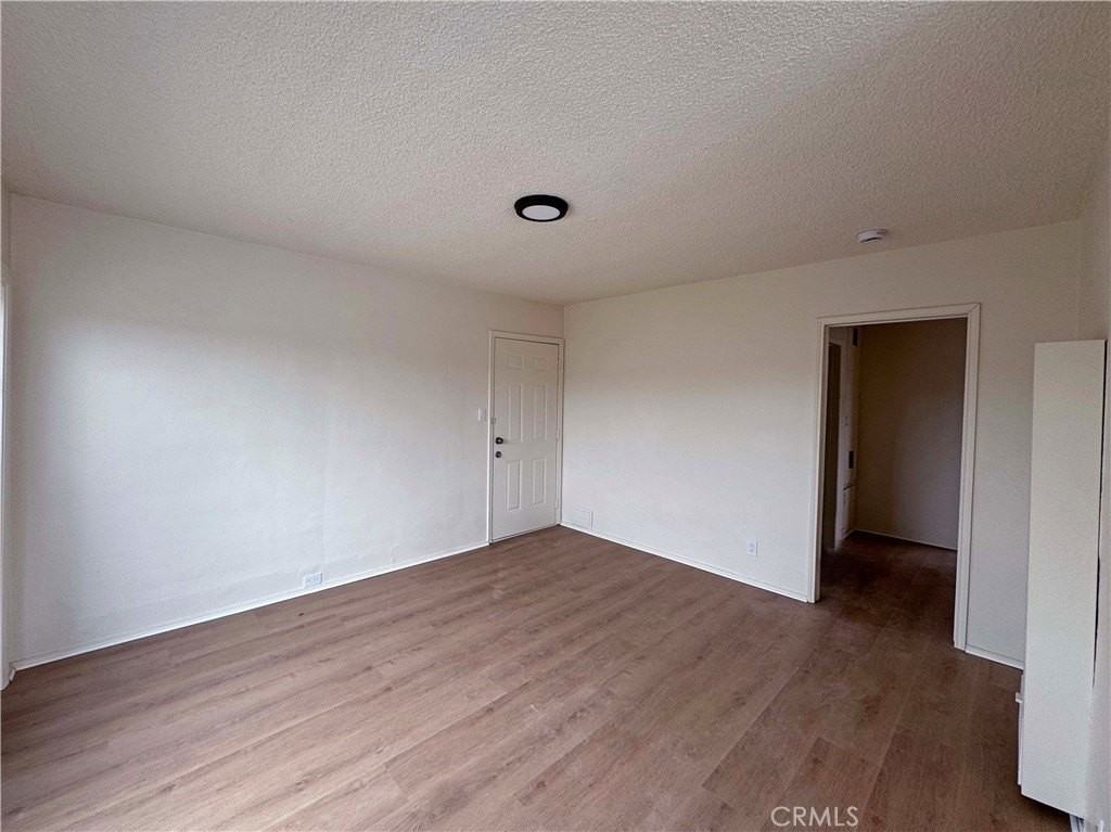 324 E 79th St #3 - Photo 3 of 12