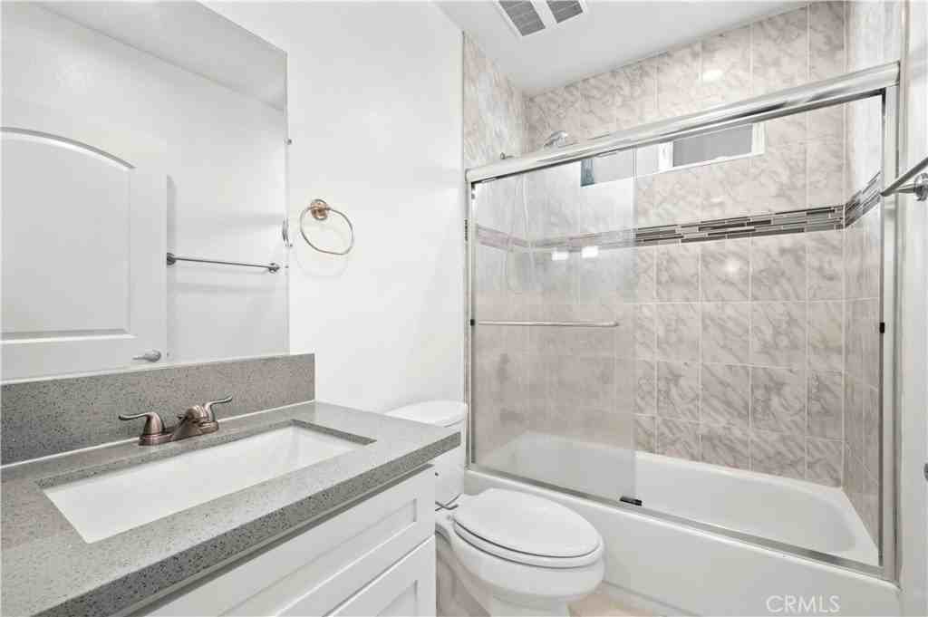 4816 Saturn St - Photo 6 of 12