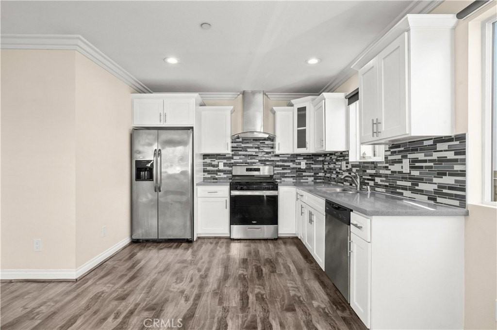 4812 Saturn St - Photo 5 of 12