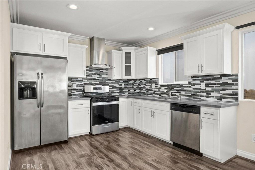 4812 Saturn St - Photo 6 of 12