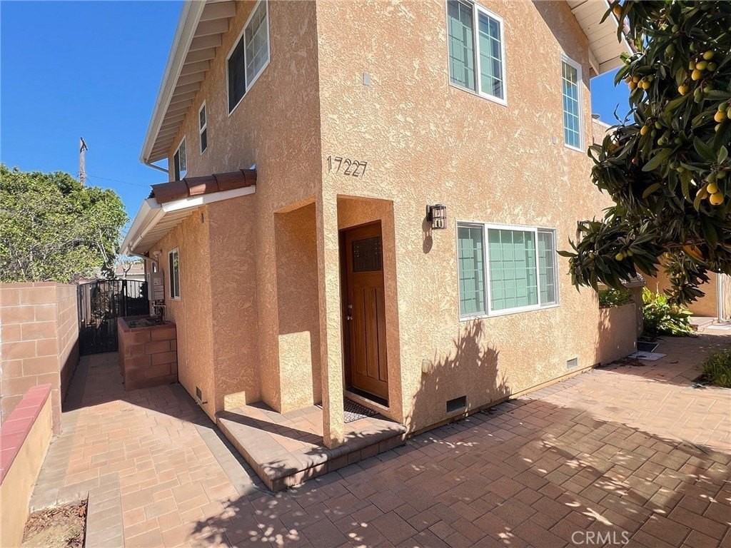 17227 Lassen St - Photo 2 of 17