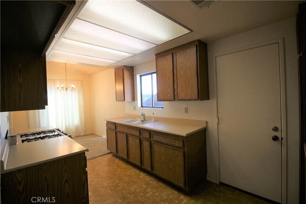 28314 Encanto Dr - Photo 4 of 7