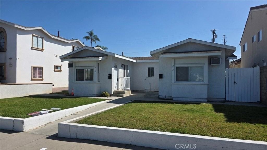 210 S Main St - Photo 2 of 16