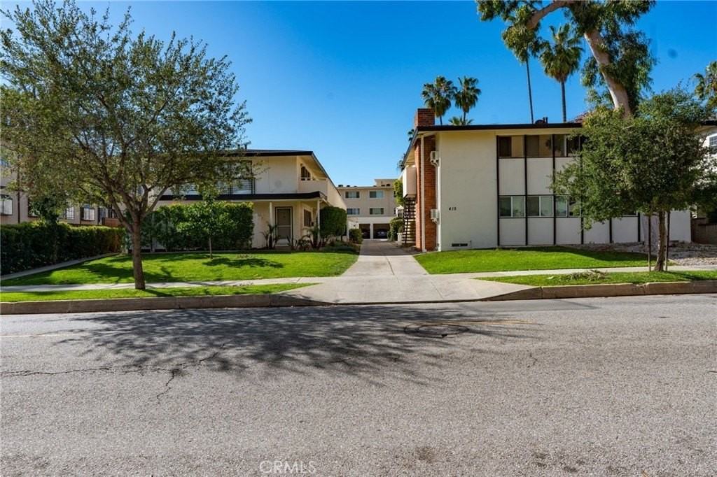 415 S El Molino Ave #8