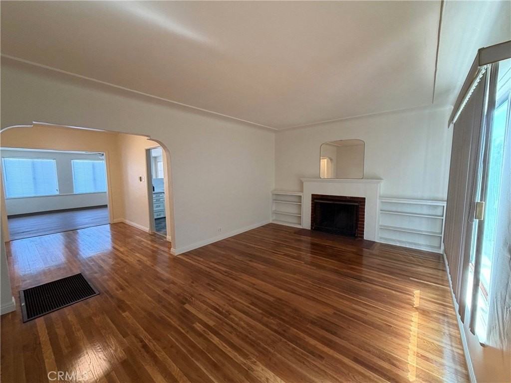 3182 Rosemead Pl - Photo 5 of 20