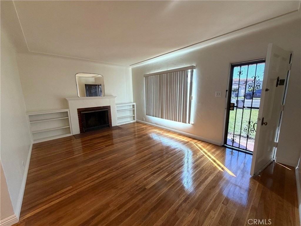 3182 Rosemead Pl - Photo 6 of 20