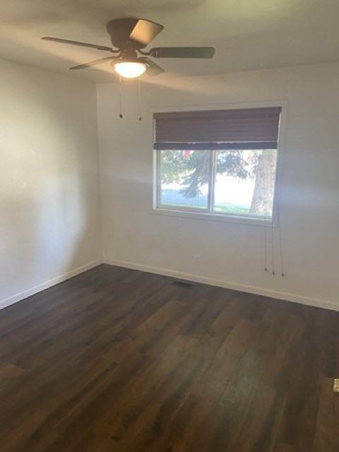 909 Pine St #1 - Photo 7 of 11