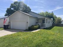 913 Pine St #1 - Photo 1 of 1