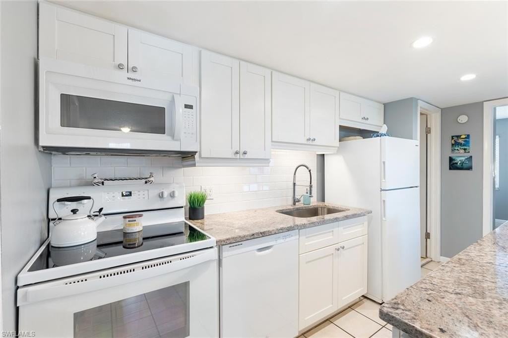 240 Palm Dr Unit 48-1 - Photo 2 of 17