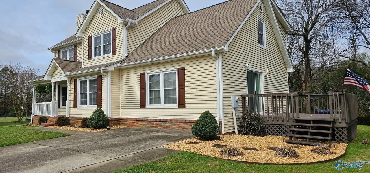 140 Teal Park Ln - Photo 2 of 11