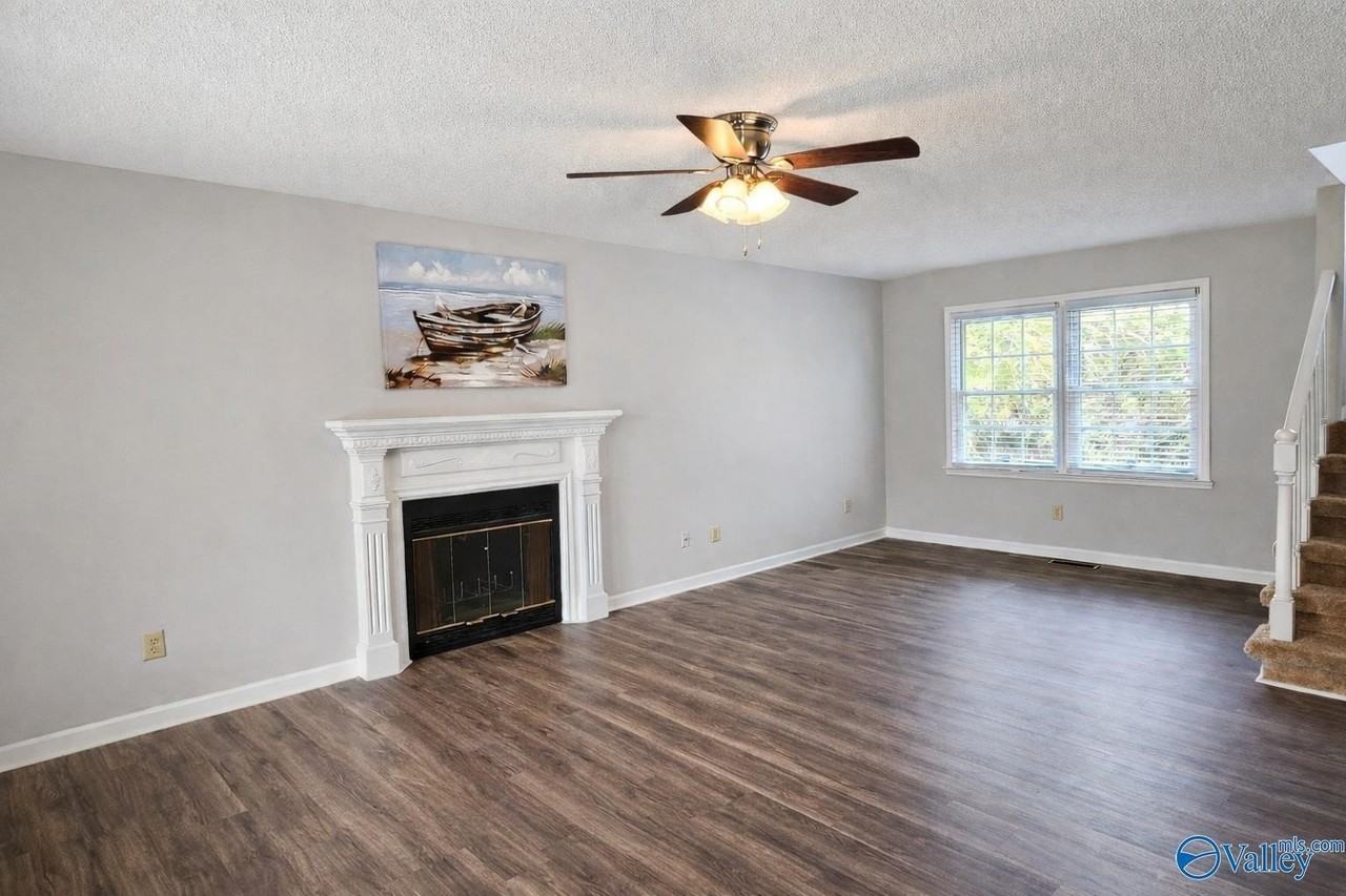 140 Teal Park Ln - Photo 3 of 11