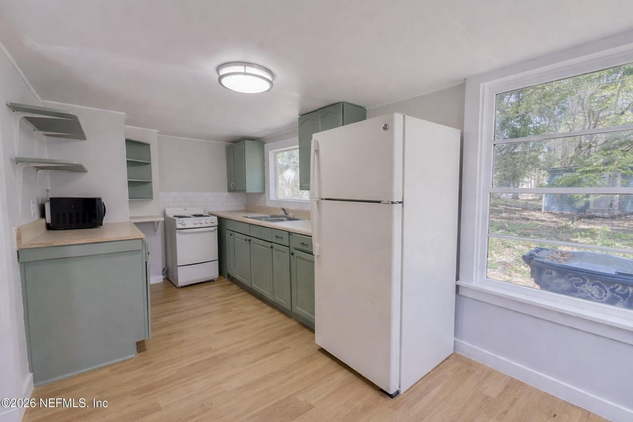 6300 Blanchard Rd - Photo 6 of 12