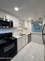 9554 Ridge Blvd - Photo 1 of 1