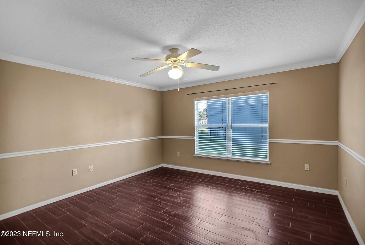 76055 Harley Ct - Photo 4 of 40