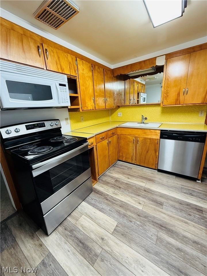 1602 Logan Ave Nw - Photo 7 of 18