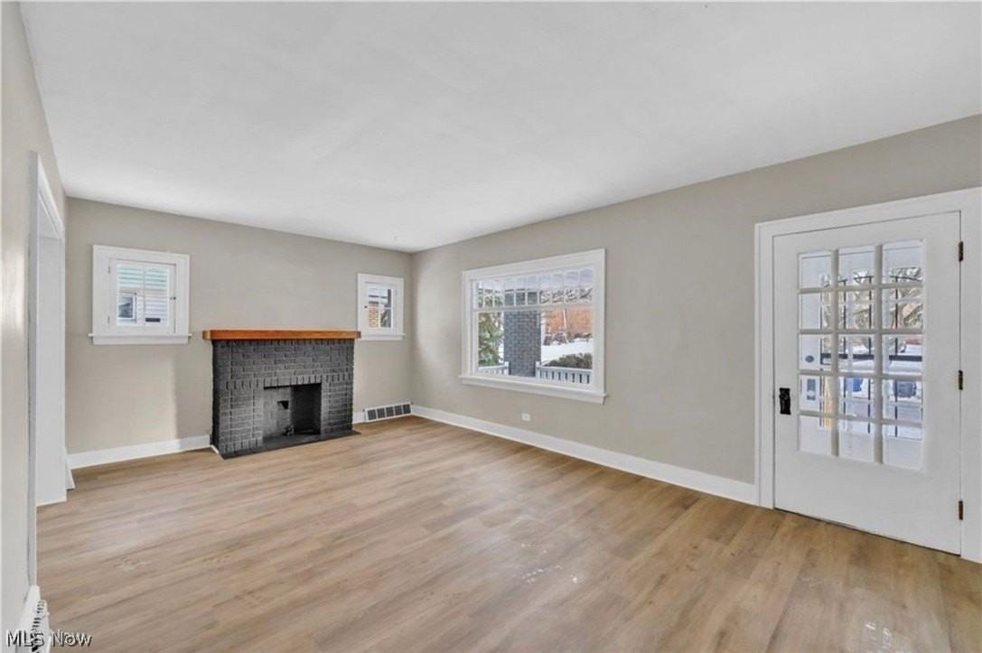 3522 E 154th St - Photo 3 of 13