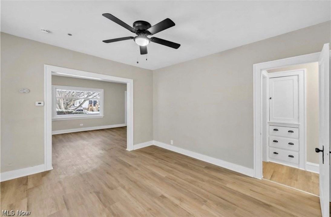 3522 E 154th St - Photo 4 of 13