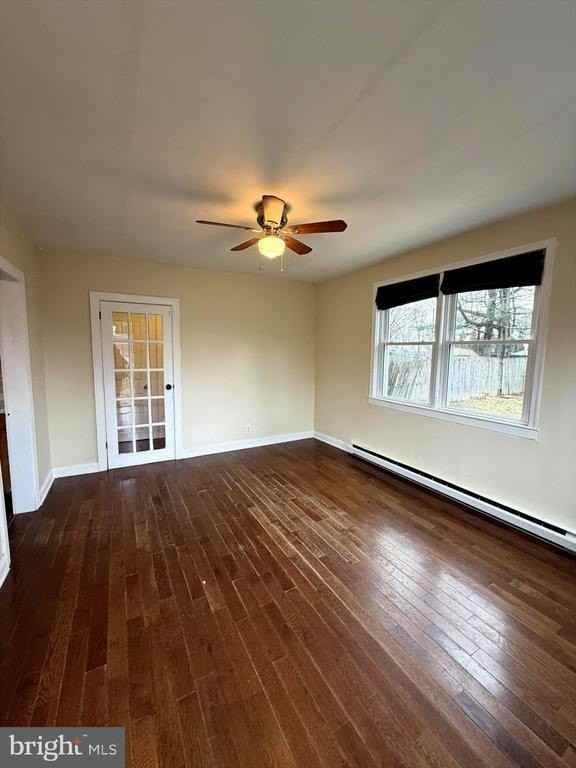 403 Denver Ct - Photo 3 of 12