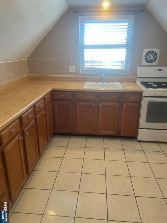 534 Kearney Ave - Photo 5 of 11