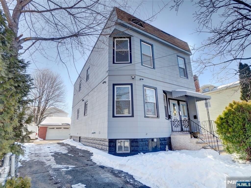 94 Columbus Ave - Photo 2 of 10