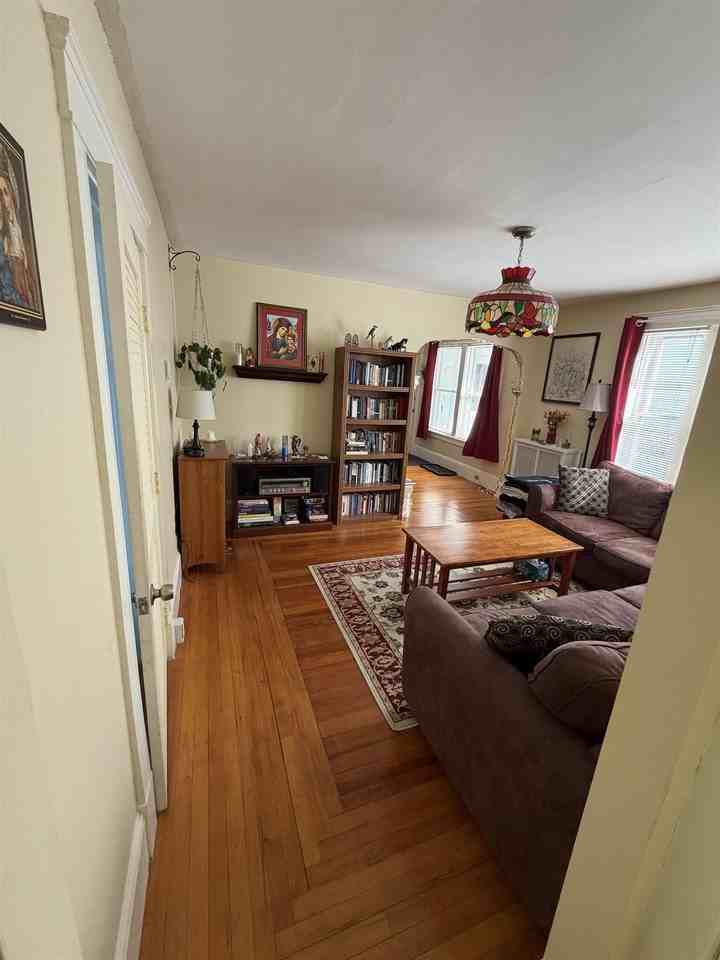 47 Morgan St - Photo 3 of 27