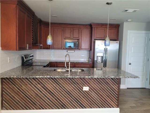 3400 Fenelon St - Photo 4 of 27