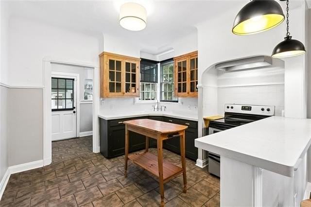 430 Lebeau St - Photo 7 of 17