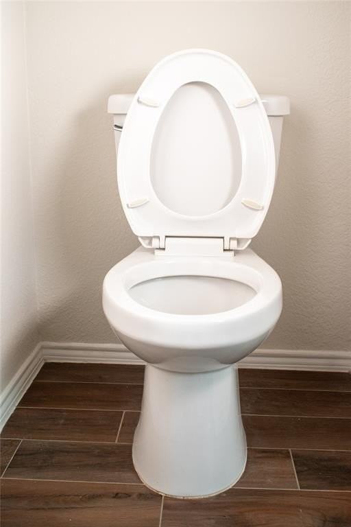 5801 Fir Tree Ln - Photo 5 of 33