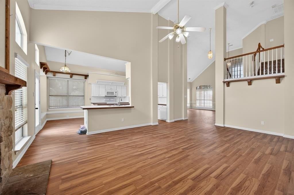 5819 Chatsworth Ct - Photo 7 of 25