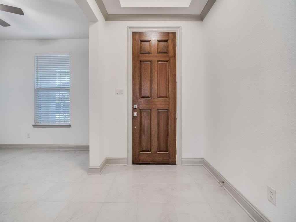 16868 Eastern Red Blvd - Photo 3 of 29