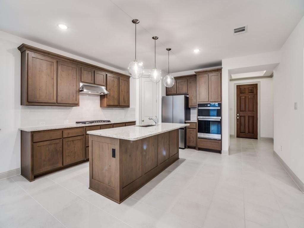 16868 Eastern Red Blvd - Photo 5 of 29