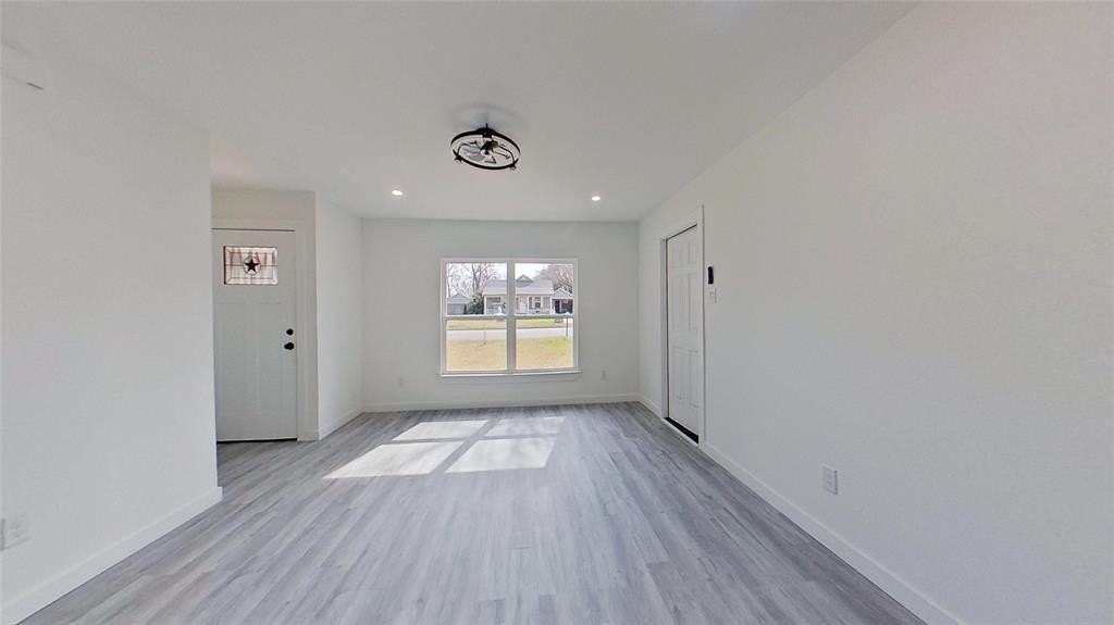 7724 Longfield Dr - Photo 6 of 21