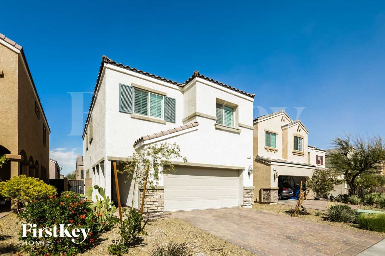1134 Aubrey Springs Ave - Photo 2 of 19