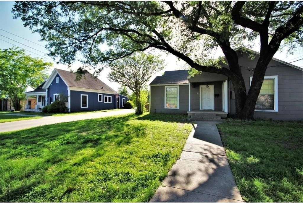 4504 Stonewall St - Photo 3 of 17