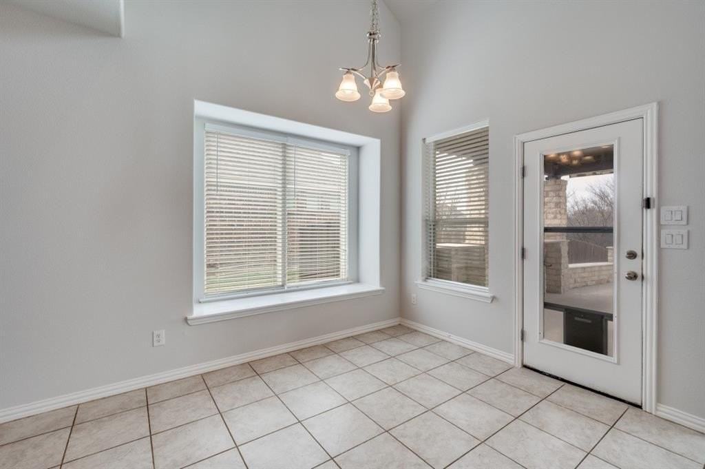 632 Lake Cove Dr - Photo 6 of 24