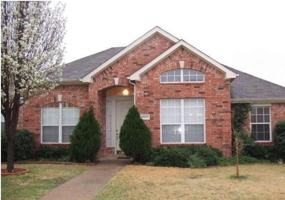 featured image of 2027 Wimbledon Dr