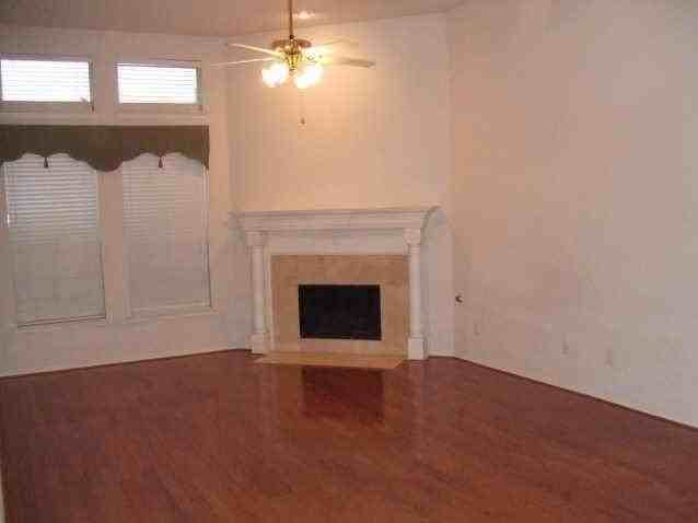 2027 Wimbledon Dr - Photo 6 of 9