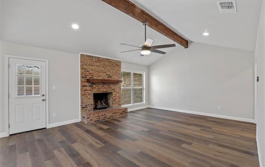 324 Sioux St - Photo 4 of 18