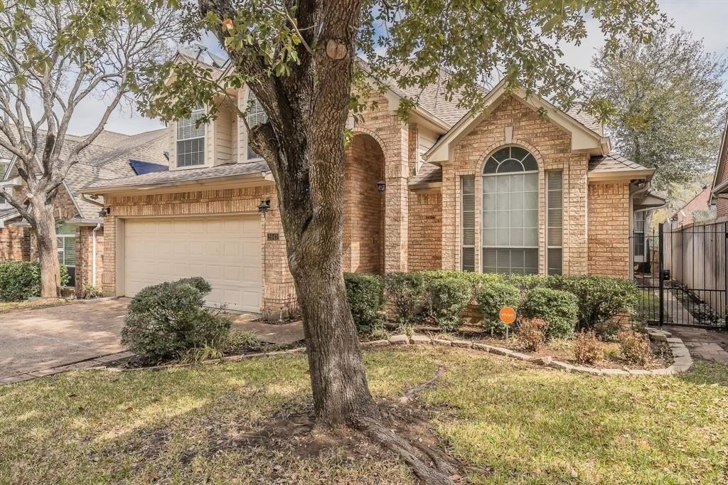 2643 Garden Ridge Ln - Photo 2 of 40