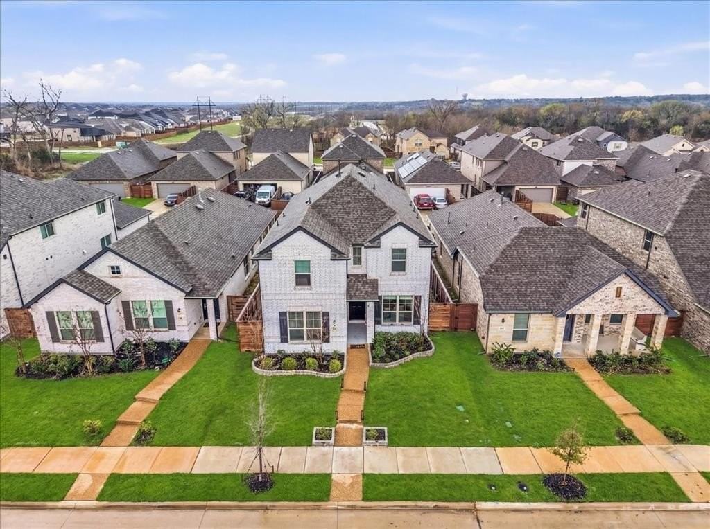 1908 Twisted Tree Ln - Photo 2 of 22