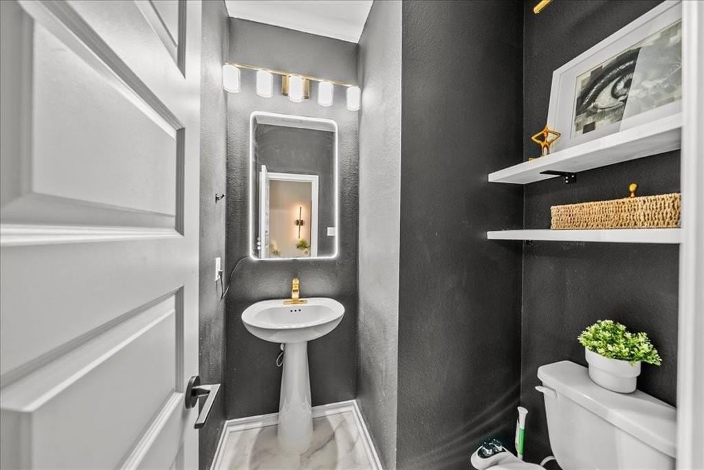 1908 Twisted Tree Ln - Photo 6 of 22