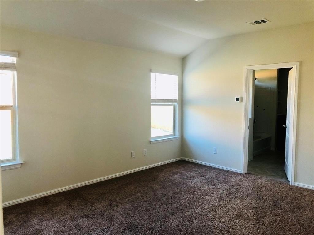 925 Rutherford Dr - Photo 7 of 17