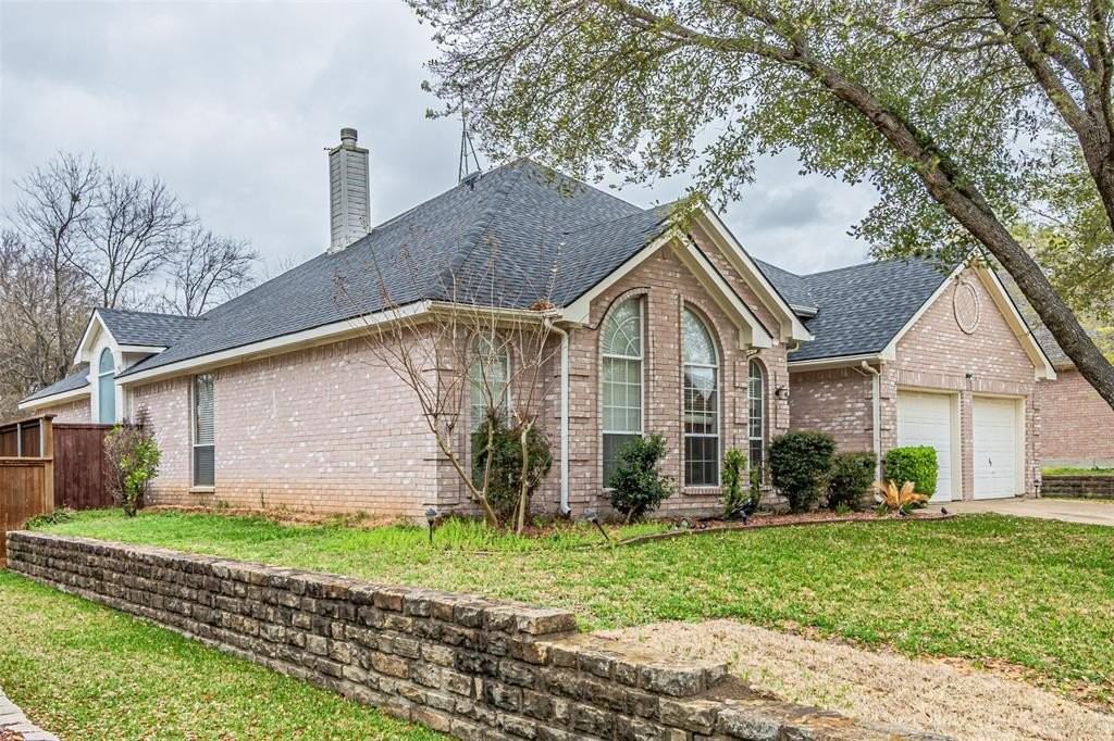 2311 Shiloh Ln - Photo 3 of 37