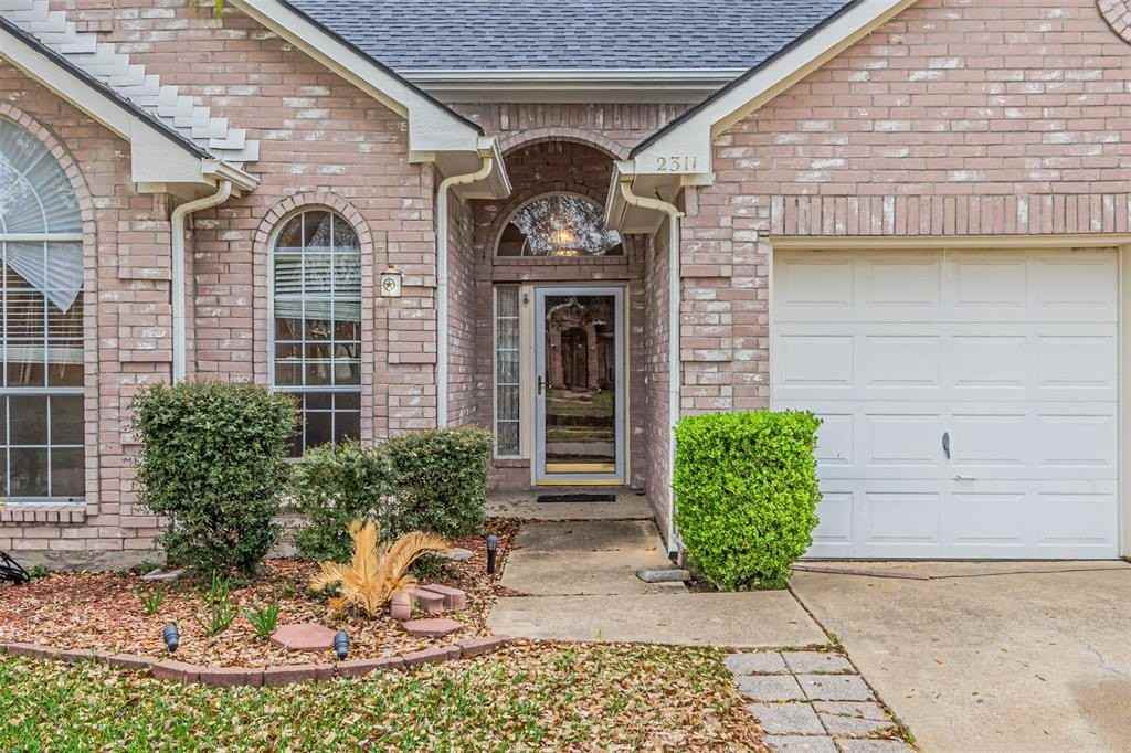 2311 Shiloh Ln - Photo 4 of 37