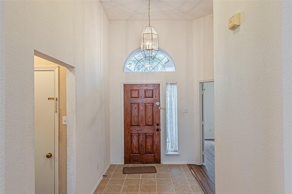 2311 Shiloh Ln - Photo 5 of 37