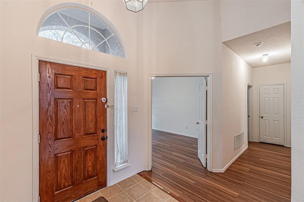 2311 Shiloh Ln - Photo 7 of 37