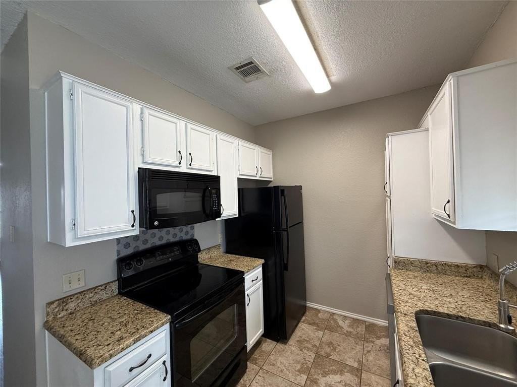 1342 Park Ave - Photo 7 of 15